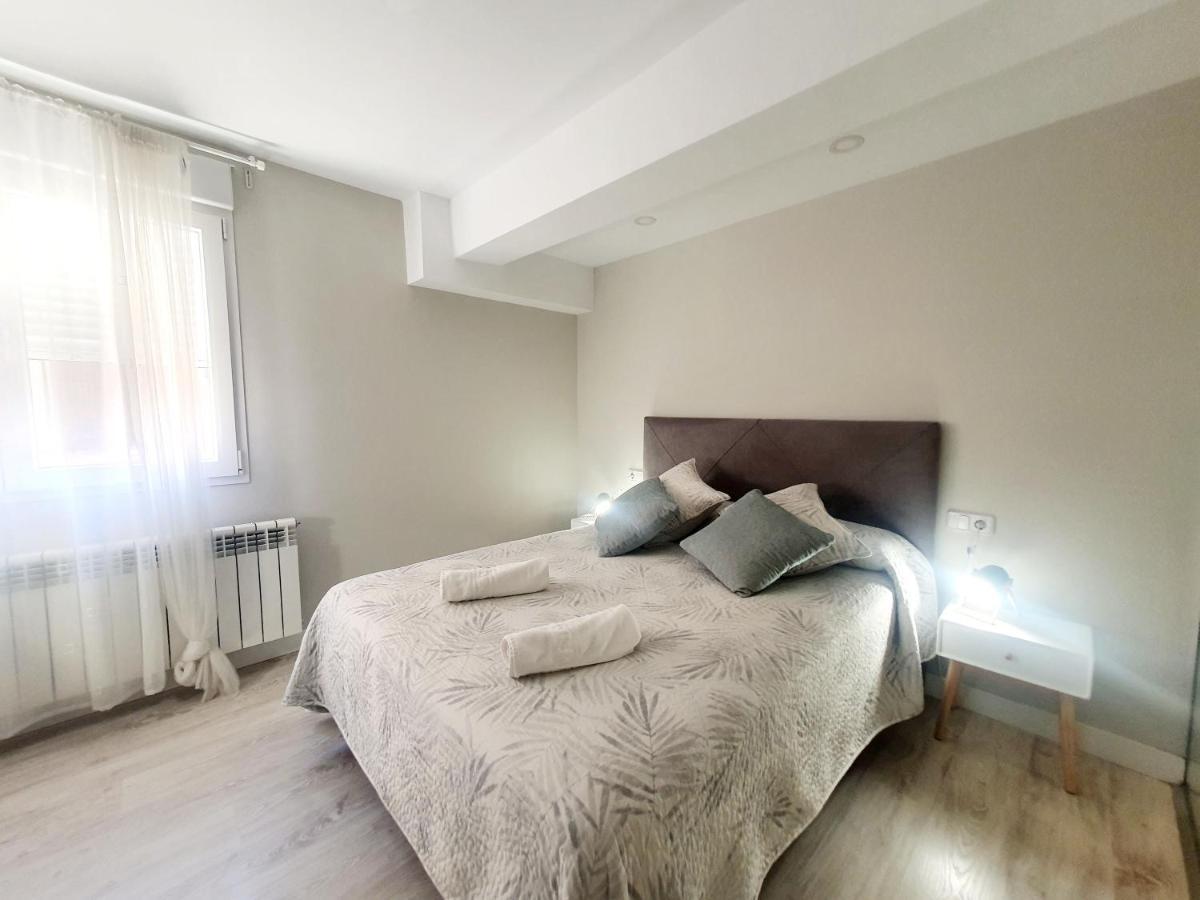 Estudios Los Arcos Теруел Екстериор снимка